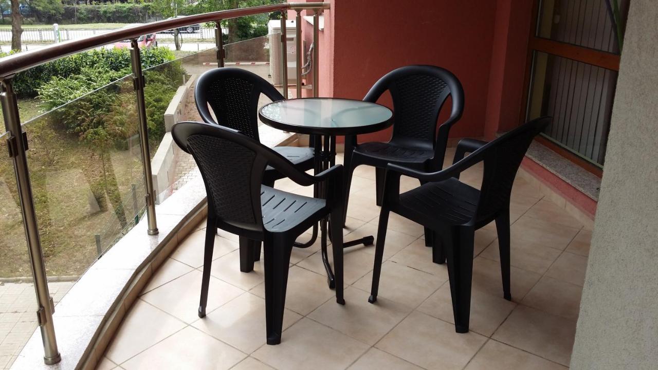 Black Sea Brееze Apartment Varna Exterior foto