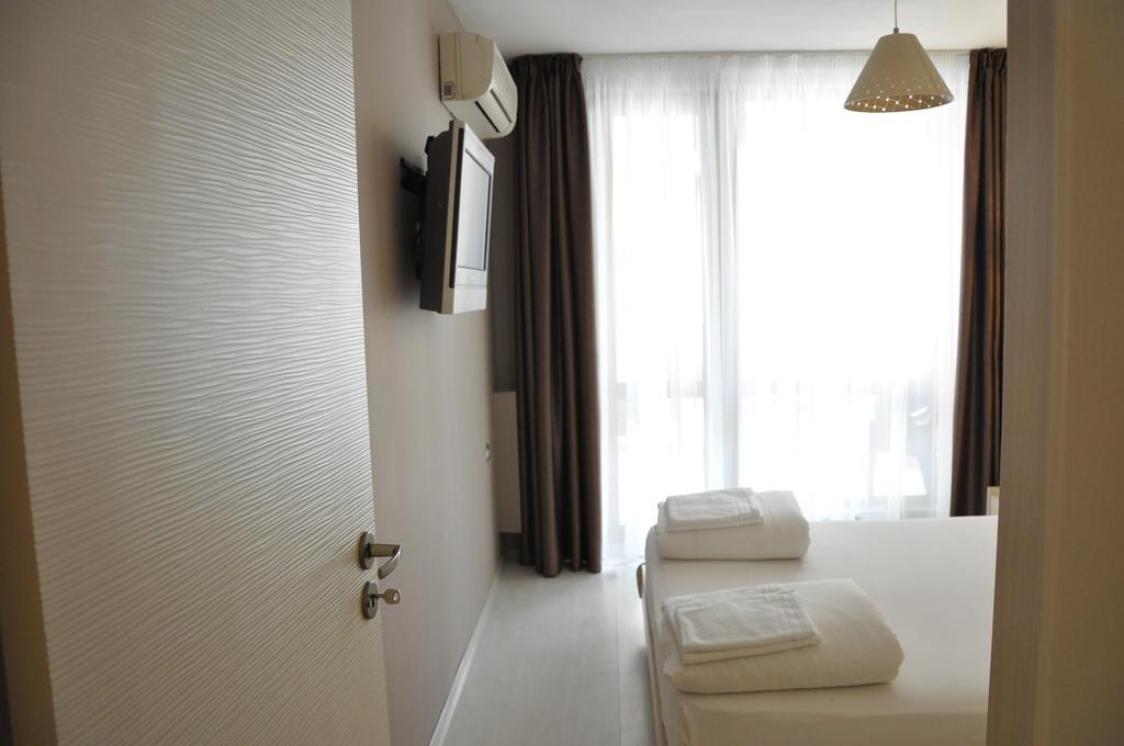 Black Sea Brееze Apartment Varna Exterior foto